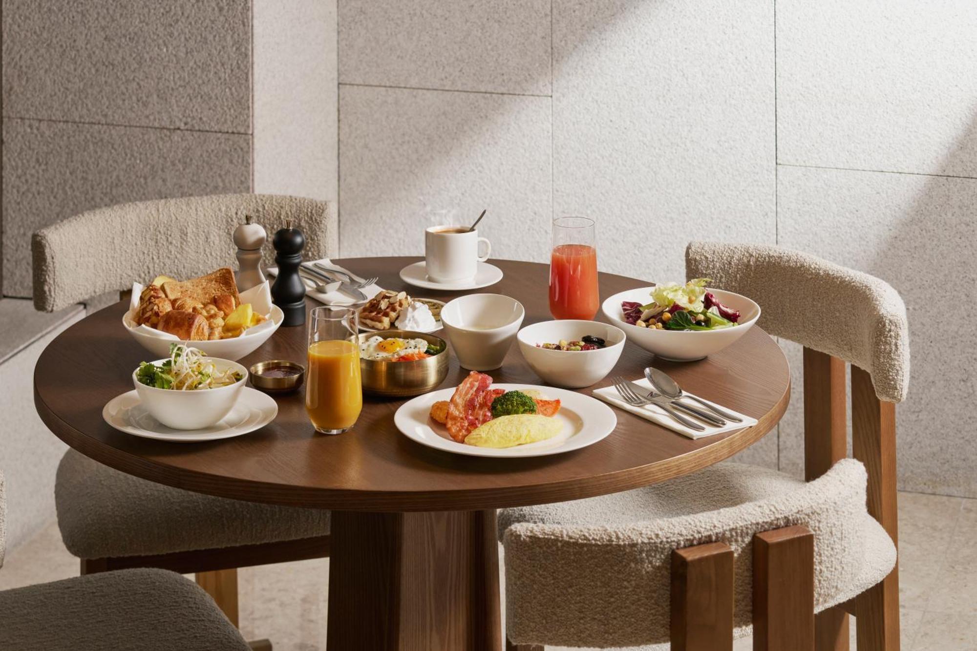 Voco Myeongdong By Ihg 4*