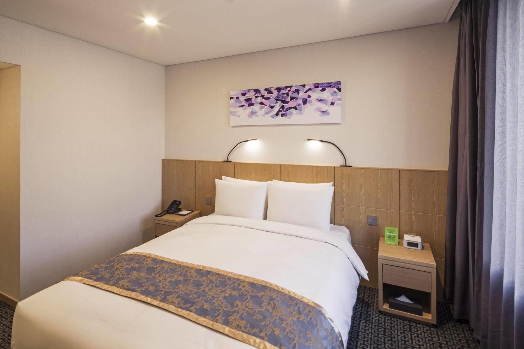 Hotel Voco Myeongdong By Ihg